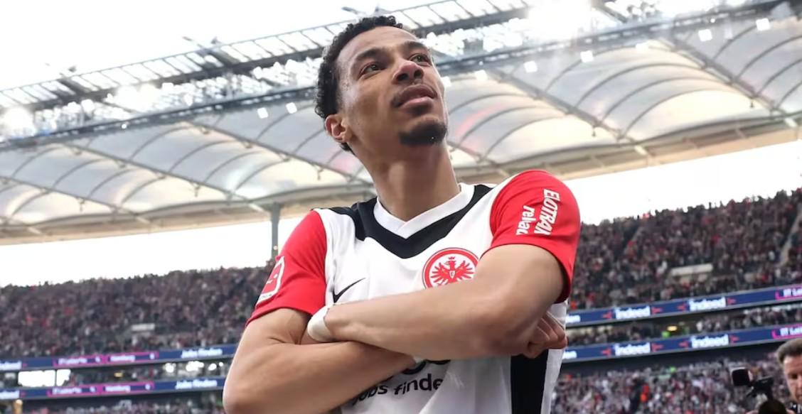 阿斯：相較于高價(jià)賣前鋒，法蘭克福更令人驚訝的是還有歐冠踢