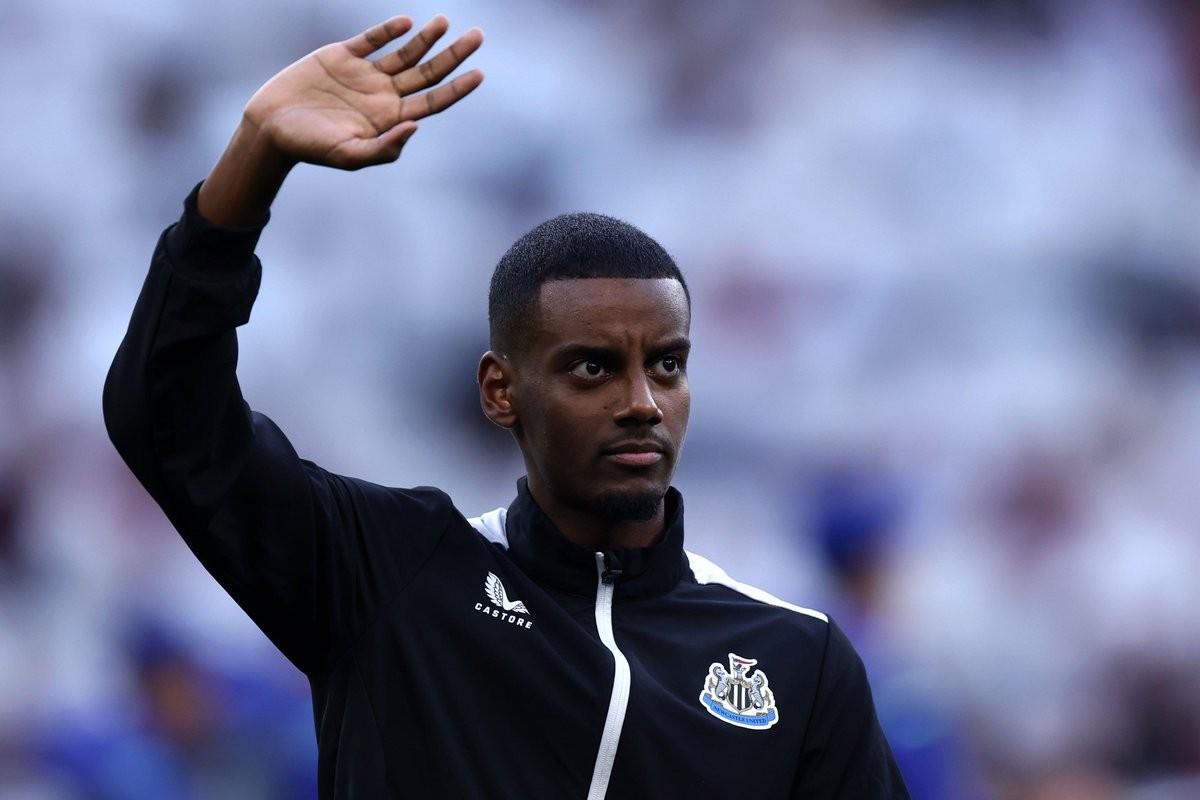 羅馬諾：伊薩克沒和新月談過轉(zhuǎn)會，他夢想著加盟利物浦